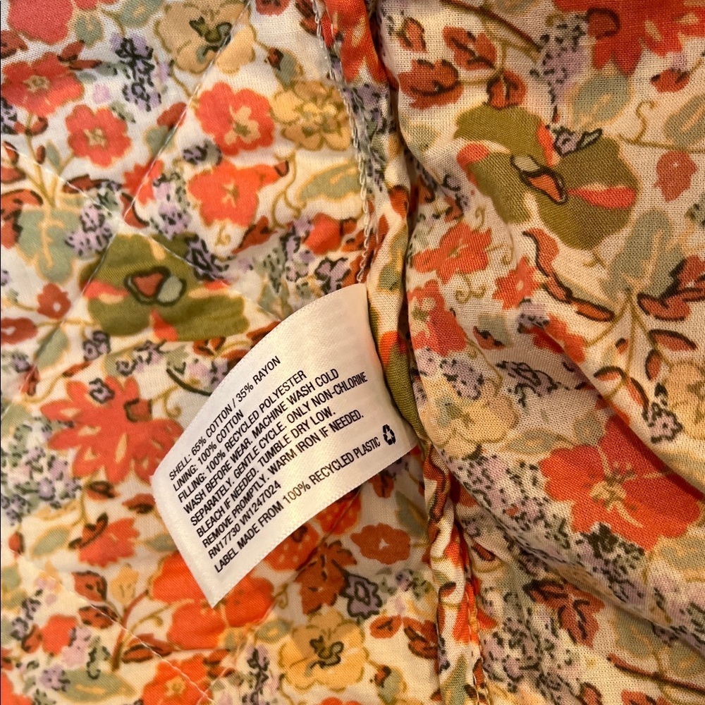 Cat & Jack Multicolor Star Pattern Puffer Jacket - Picture 4 of 6